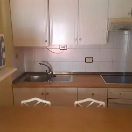 アパート With Heated Pools In