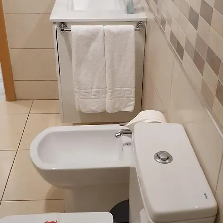 アパート With Heated Pools In